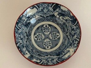 画像2: 陶器皿　赤×青い模様