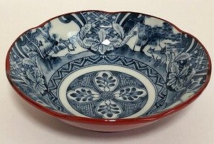 画像1: 陶器皿　赤×青い模様
