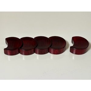 画像3: 拭き漆仕上げ箸置き梅一片　紅　５個セット (3)